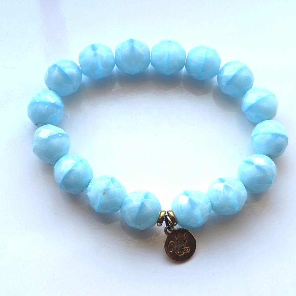 Stunning Trendy Faceted Aquamarine Glass Blue Beaded Stretch Bracelet